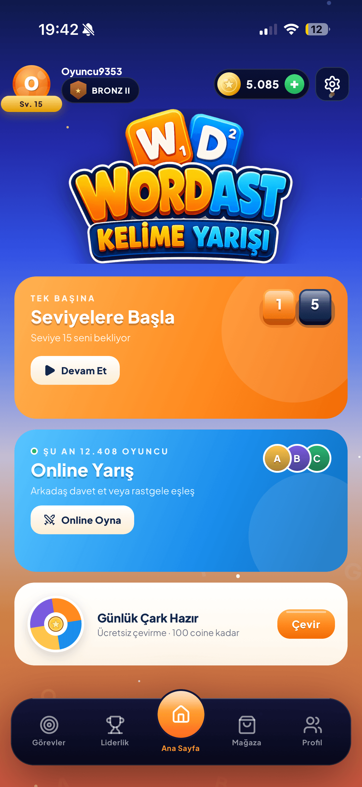 WordAst online yarış ve lobi ekranı